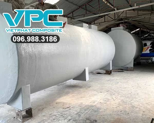 Bể chứa hóa chất với dung tích lớn được làm từ nhựa composite