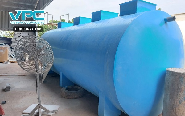 yếu tố ảnh hưởng đến giá bồn composite