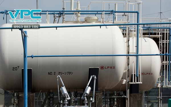 ảnh bồn composite tại công ty Việt Phát 9