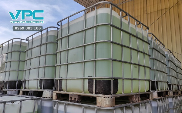 Có nên mua bể composite cũ, bồn composite cũ không - Giá thành rẻ