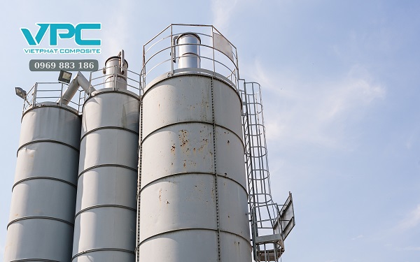 ảnh bồn composite tại công ty Việt Phát - 02