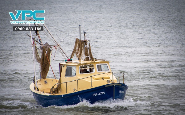 Mẫu tàu composite đẹp - Mẫu 4